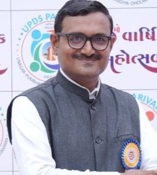 ઉપ પ્રમુખશ્રી દિપકભાઈ વી. પુંભડિયા (દડલી)
